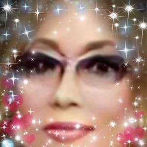 Meet your Posher, Louise